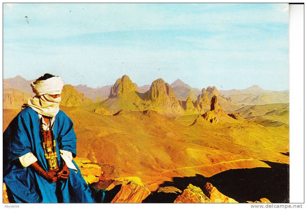 d23 1013 - ALGERIE - LE HOGGAR - l'homme bleu  - éditeur à tlemcen