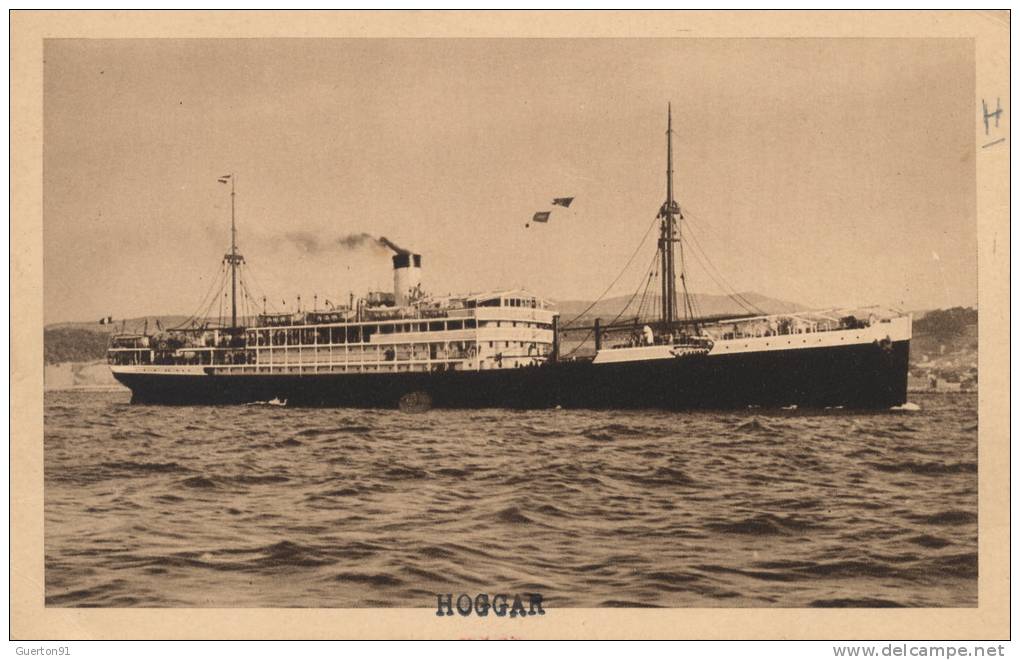 ( CPA BATEAUX )  Le paquebot 