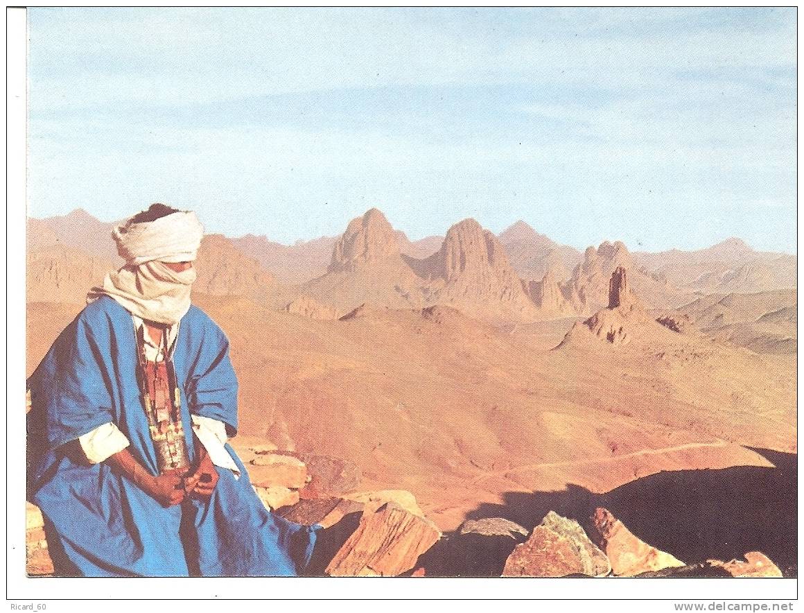 carte postale algérie, le hoggar, l'homme bleu, touareg, nomade