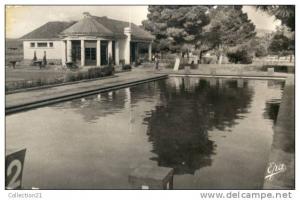 GERYVILLE ... LA PISCINE