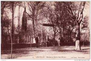 - GERYVILLE   - Entrée du Cercle des Officiers     (carte vierge)