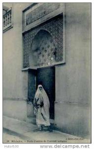 CPA MILIANA - PORTE D'ENTREE DE L'OUVROIR INDIGENE
