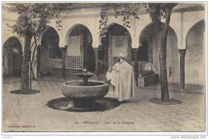 CPA MILIANA MILIANIA ALGÉRIE COUR DE LA MOSQUÉE