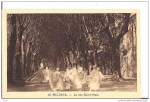 MILIANA - La rue Saint-Jean.