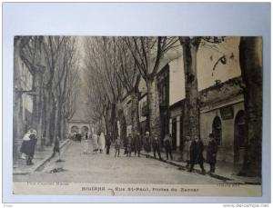 MILIANA    Rue St-PAUL , Portes du ZACCAR    -   Belle animation   -   1925