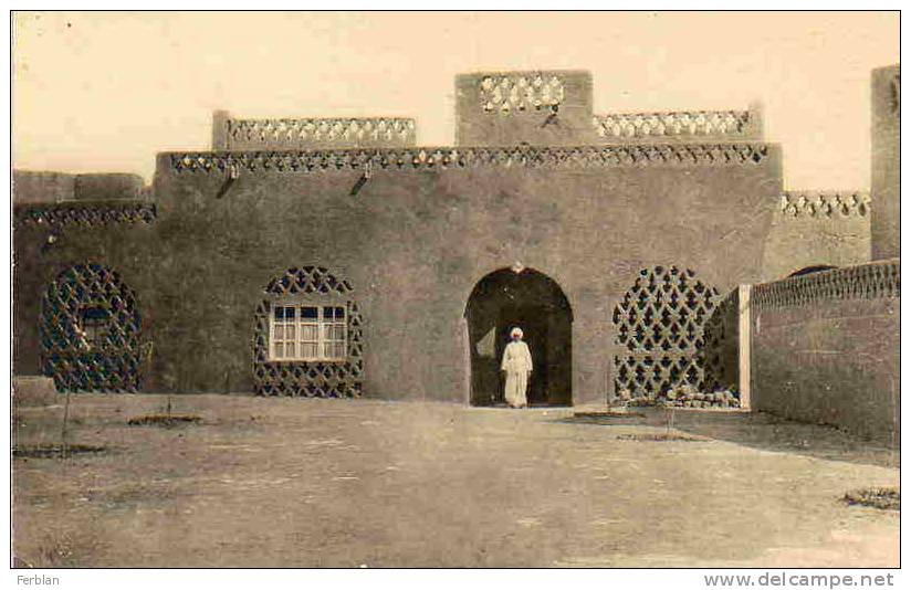 AFRIQUE. ALGERIE. IN SALAH. CARTE PHOTO PUBLICITAIRE de L'Hôtel du Fort BUGEAUD. Ligne du HOGGAR.
