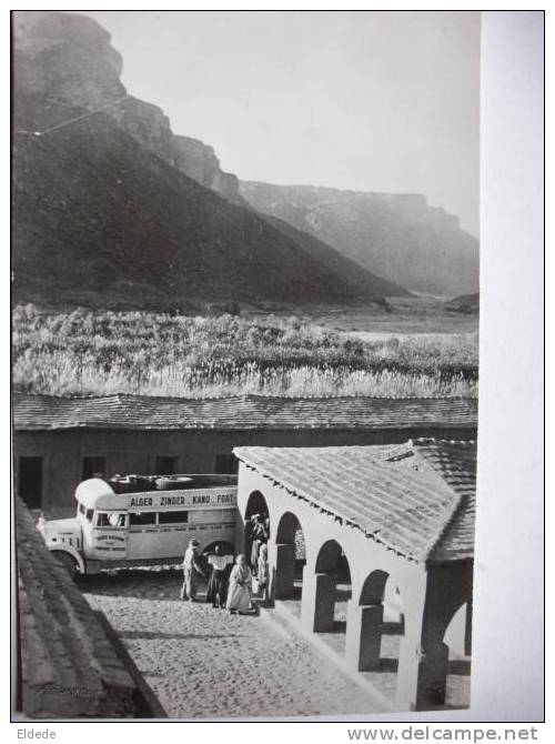 Sahara Arak Hoggar Relais de l Atlantide SATT Sté Algerienne Transports Tropicaux Bus Zinder