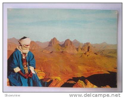 TYPE HOMME  DU HOGGAR