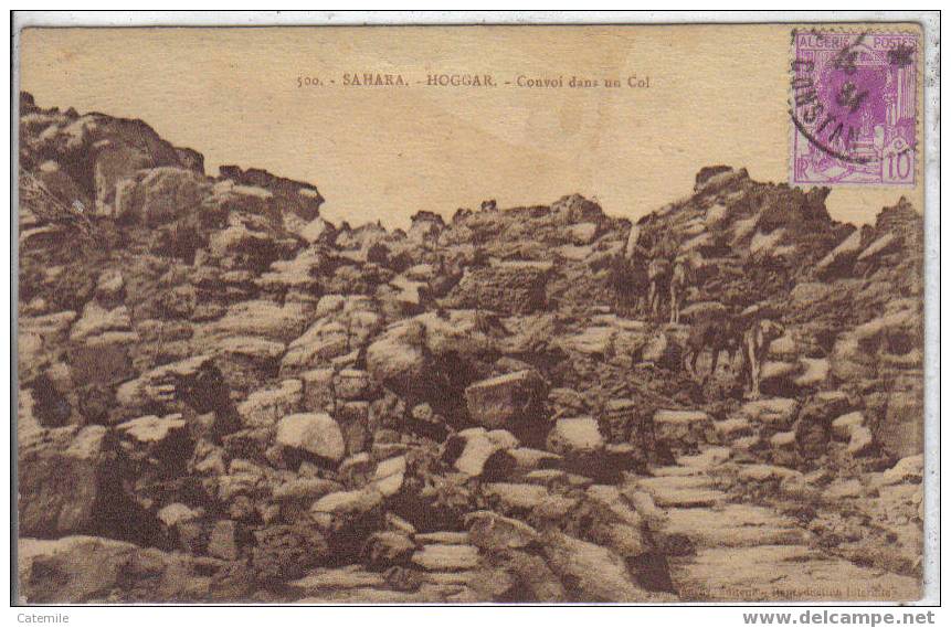 500, SAHARA, HOGGAR, Convoi dans un Col