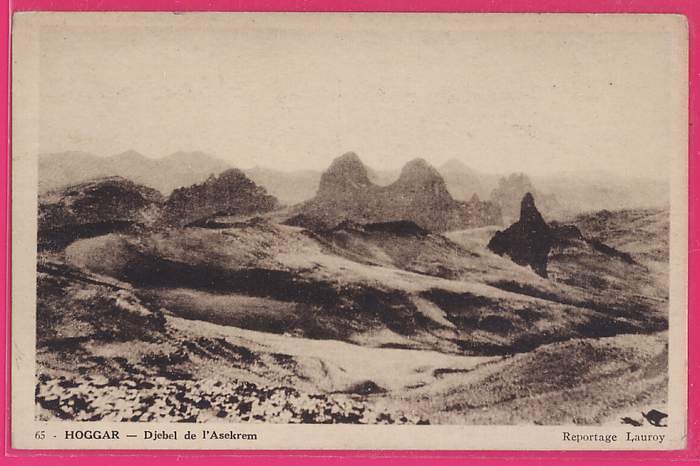 TUNISIE  130  HOGGAR  Djebel de l'Asekrem