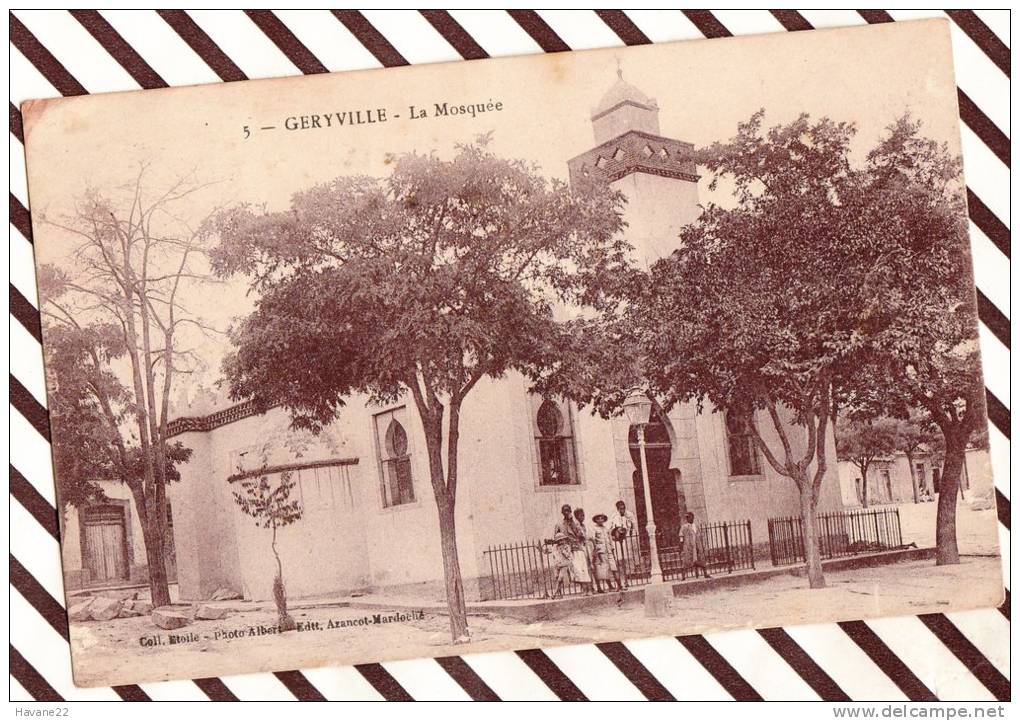 Y1295 GERYVILLE LA MOSQUEE 2  SCANS