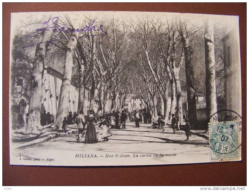 CPA - Algérie - Miliana - Rue St Jean - La sortie de la messe