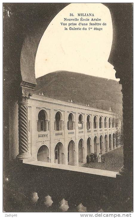 34 - MILIANA - NOUVELLE ECOLE ARABE - VUE PRISE D'UNE FENETRE DE LA GALERIE DU 1° ETAGE