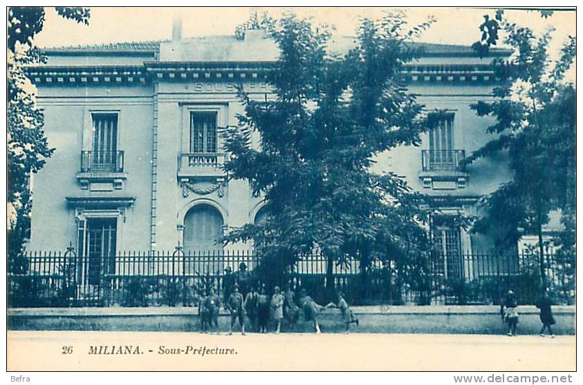 CPA      Miliana   sous préfecture                   animée            G-212