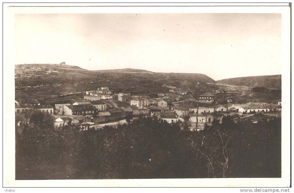 Miliana. Vue sur la Cité des Mines.