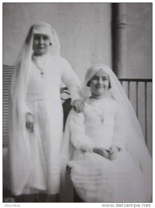 Photographie originale ancienne infirmiere à l'hôpital de Miliana Algérie ex colonie française format photo8.5 à—