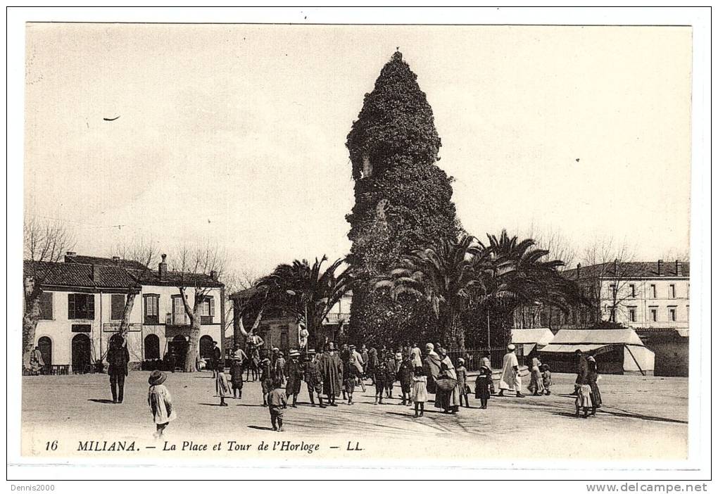 ALGÉRIE - MILIANA - La Place et la Tour de l' Horloge