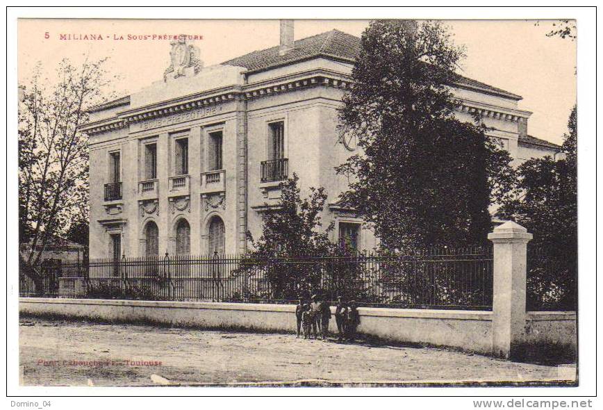 cpa ALGERIE-MILIANA-La sous préfecture