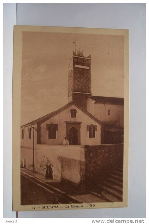 MILIANA -  LA  MOSQUEE