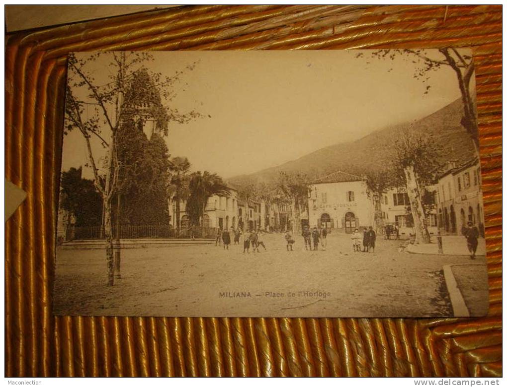 Miliana Place de l´Horloge