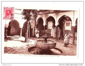 miliana cour et fontaine de la mosquee