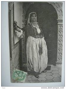 Belle Fatma voyagé Miliana