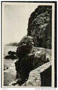 cpsm  1009. Route de la Corniche entre BOUGIE  et  DJIDJELLI près des Grandes Falaises.