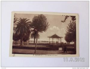 Djidjelli. - Le square et le port.