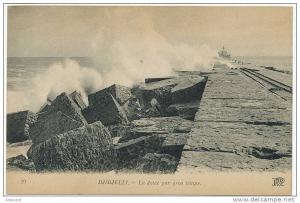 Djidjelli La jetée par gros temps No 20 ND