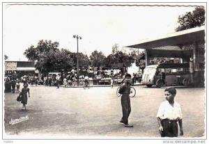 Carte postale  Afrique Algérie Djidjelli la Gare des Cars trés beau plan