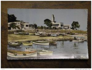 Carte Postale  Ancienne  DJIDJELLI  Un coin du Port et l´ Hôtel de Ville