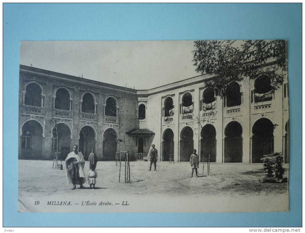 MILIANA    L'ECOLE  Arabe  -  Carte animée