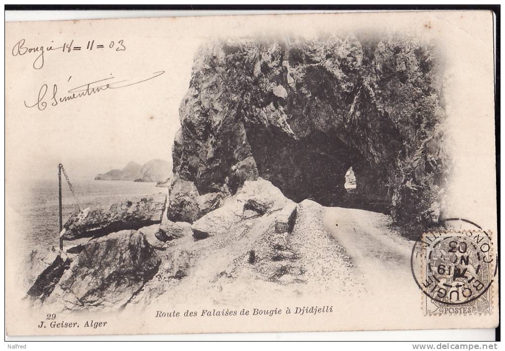 ROUTE DES FALAISES DE BOIGIE A DJIDJELLI.