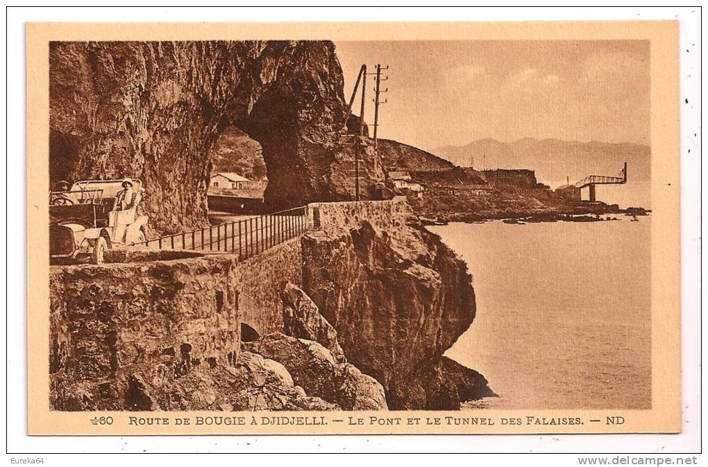 Route de BOUGIE à DJIDJELLI - Le Pont et le Tunnel des Falaises - Voiture - 9 x 14 cm - ND 160 - 2 scans -