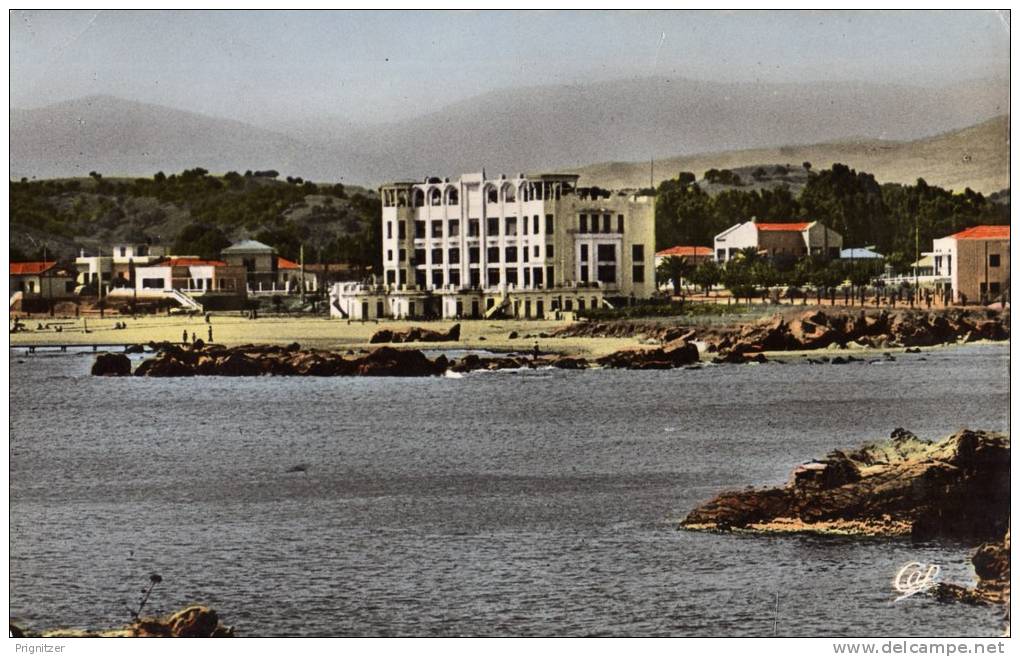 ALGERIE / ALGERIEN    DJIDJELLI     La Plage et le Casino