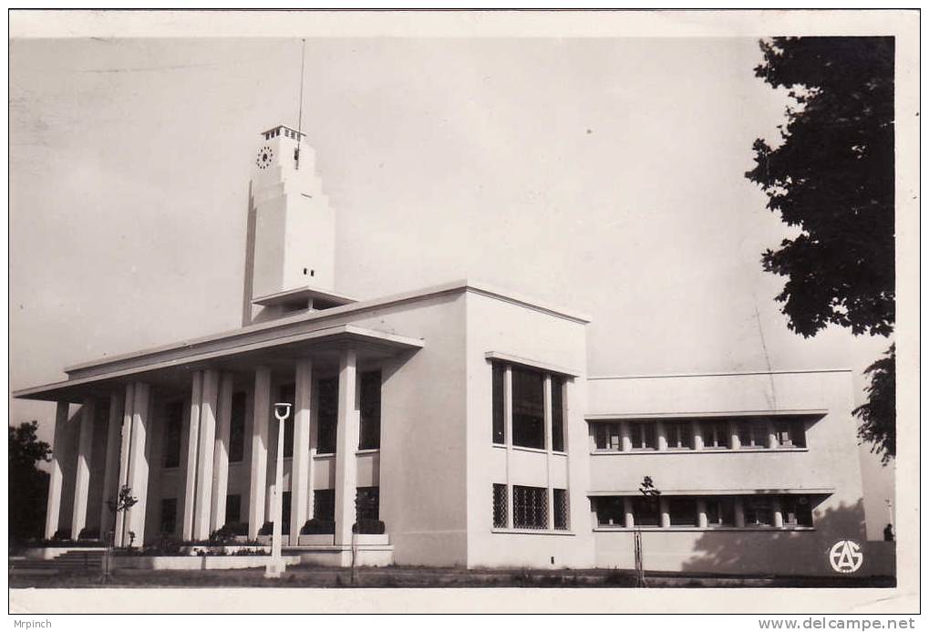 Algérie. Djidjelli. L'Hôtel de ville. Voyagée en 1950