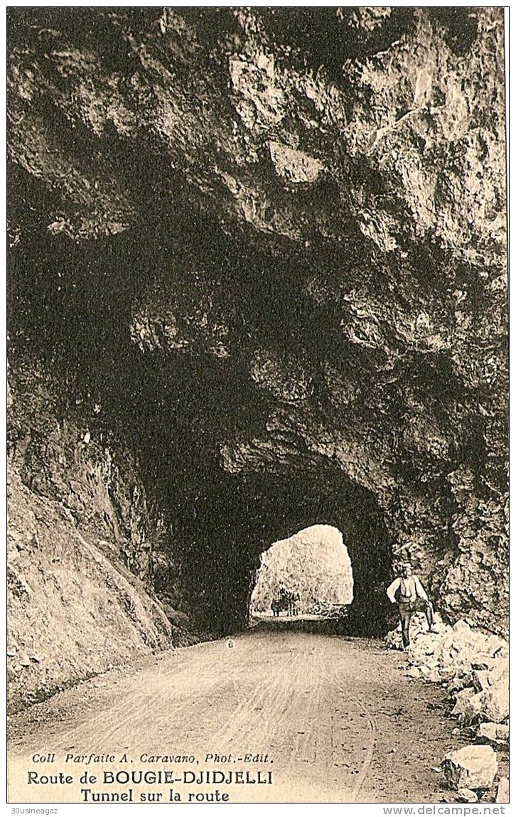 CPA. Algérie, route de bougie djidjelli tunel sous la route, DV