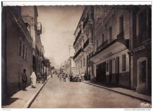 *** ALGERIE - MASCARA - Rue Carnot Animée - Voiture Traction-avant *** CPSM Ecrite en 1949 Edts COMBIER