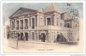 CPA colorisée Mascara Algérie le théâtre petite animation édit idéale PS écrite timbrée 1906