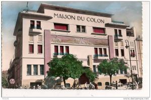 ALGERIE ,,,, MASCARA ,,,,  LA  MAISON du  COLON ,,,,,,VOYAGE  1957,,,,TTBE ,,,  ANIMEE,,TRACTION ,,,COLORISEE,