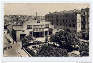 ref 170 - ALGERIE - MASCARA - l'Hôtel de Ville (1960 - carte oblitérée à Mascara)