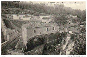 AFRIQUE. ALGERIE. MASCARA. Vue sur Le Vieux Moulin au bas de La Promenade.