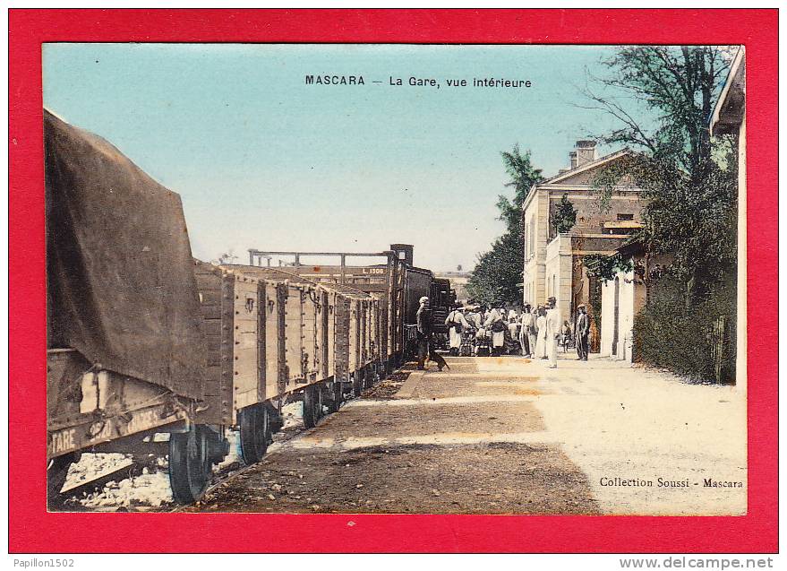 E-Algerie-280A01   MASCARA, la gare, un train en gare, animation, cpa colorisée