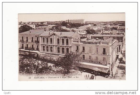Algérie  Mascara, panorama et le Royal Hotel