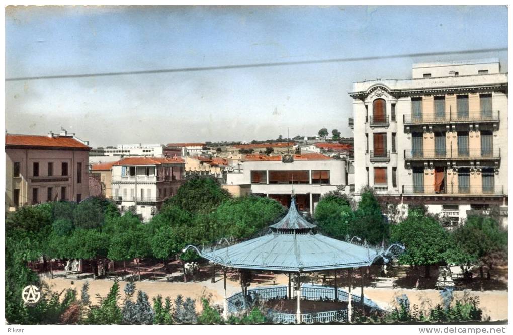 ALGERIE(MASCARA) KIOSQUE