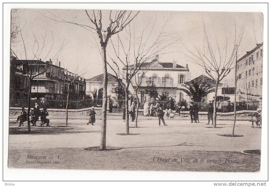 Algérie   MASCARA   L'hôtel de ville et le square Perez