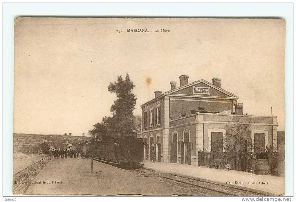 Br - ALGERIE - MASCARA - le train en gare - carte RARE