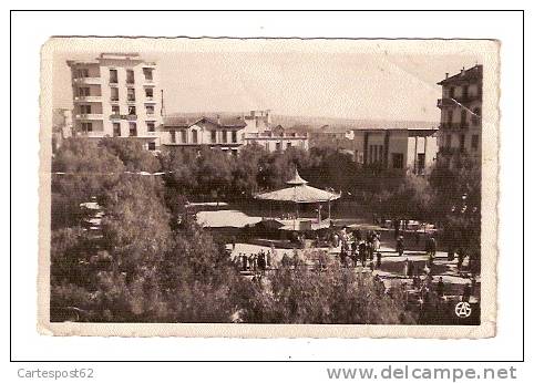 Mascara. place Gambetta. (Algérie).