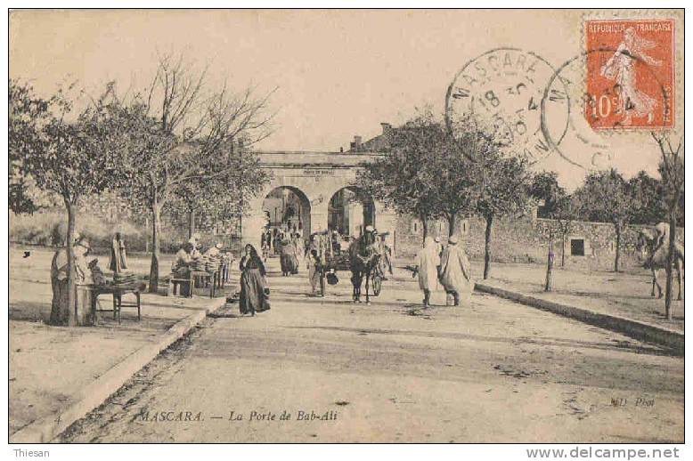 Algérie.Mascara.Porte Bab Ali ( ND Phot. 4 ).Belle animation.