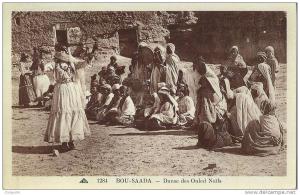 34Ch   Algerie Bou Saada  danse des Ouled Naïls